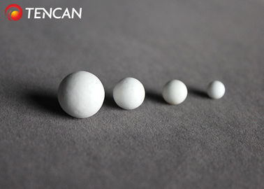 Color de pulido del blanco de la bola del alto de desgaste de la resistencia de bola alúmina del molino medios